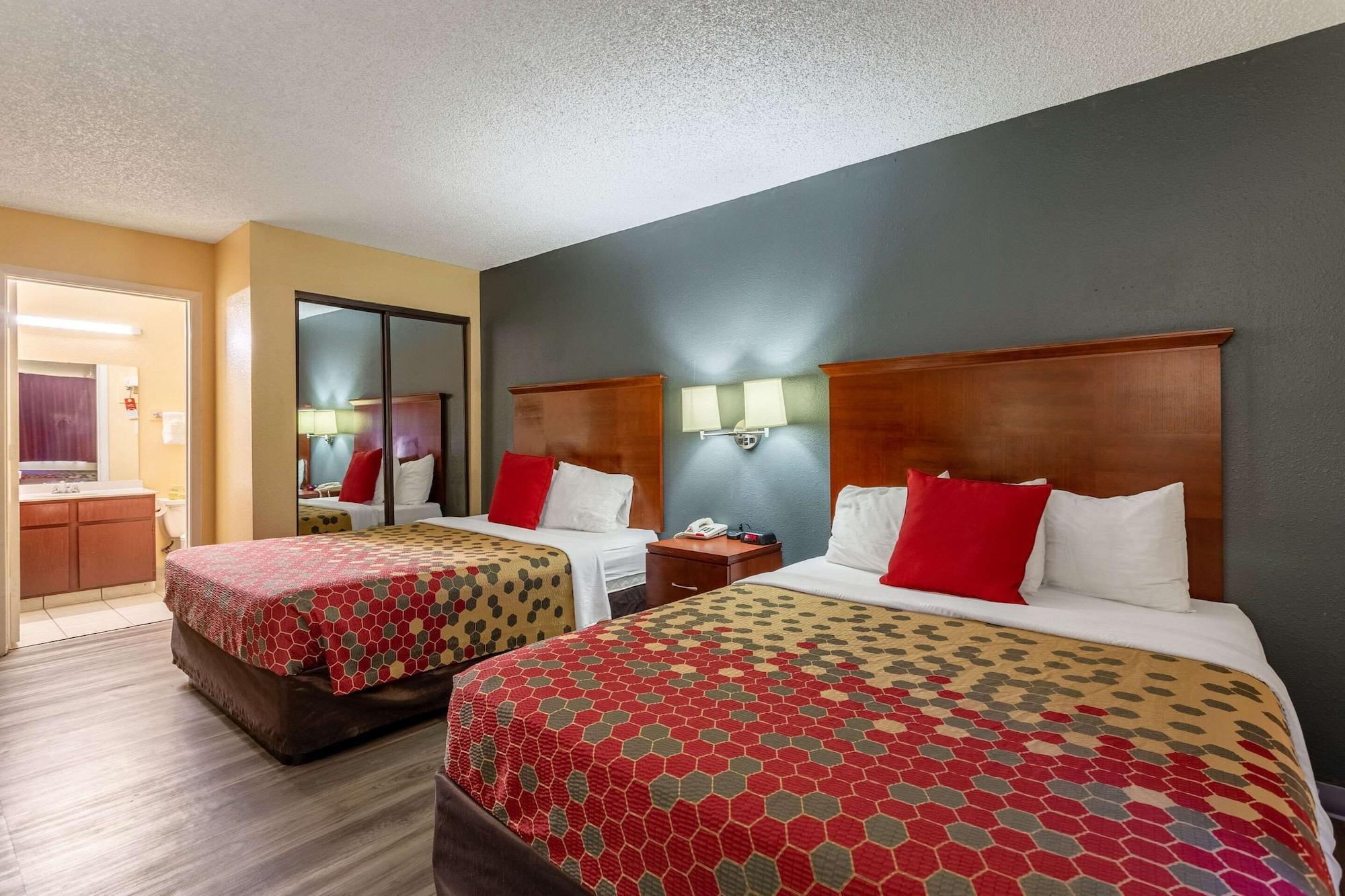 Econo Hotel