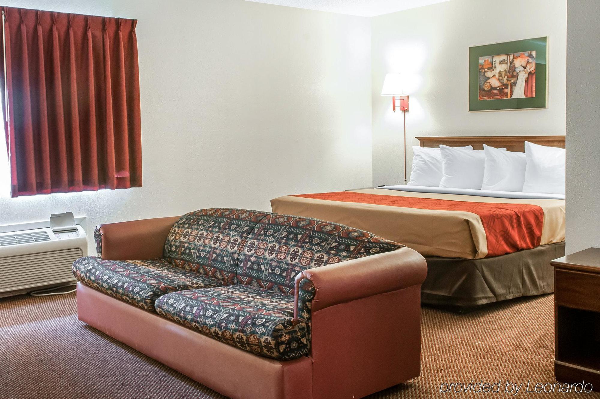 Hotel Econo