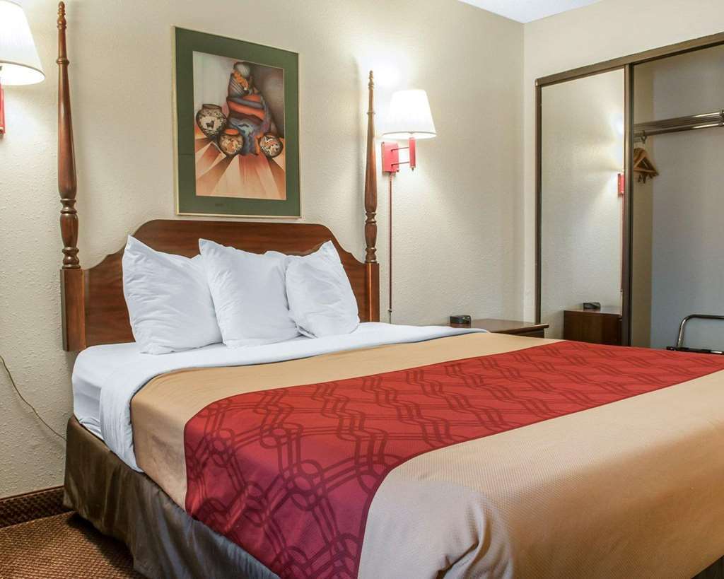 Hotel Econo